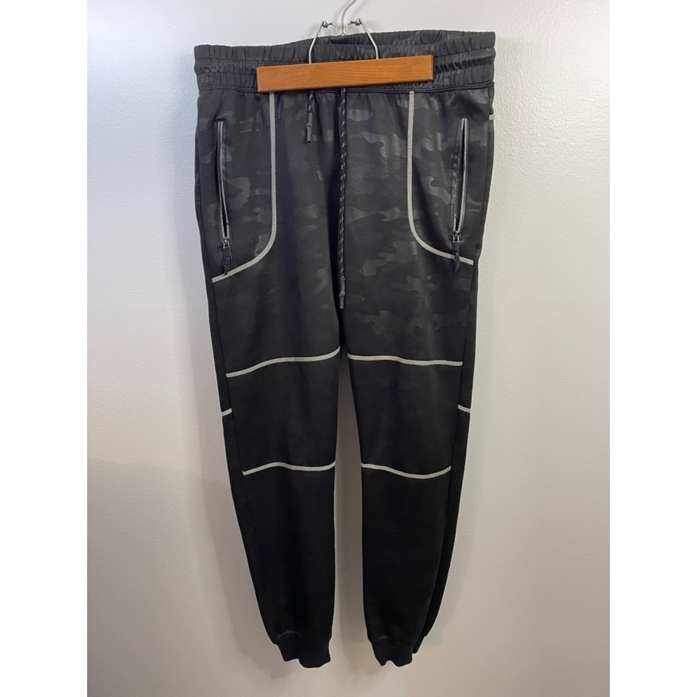 Encrypted‎ Boys Black Camo Joggers Size S